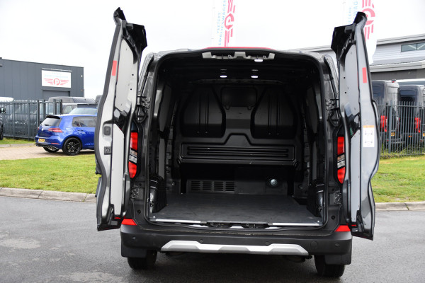 Ford Transit Custom 320 2.0 TDCI L1H1 Trail AWD 4x4 Camera, Cruise, Carplay, B&O, 170pk, LED, Stuurverwarming, Leder, Stoelverwarming, Automaat, Sensoren, Uniek!