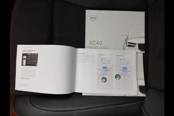 Volvo XC40 1.5 T3 R-Design *PANO | LEATHER-MICROFIBRE | FULL-LED | HARMAN/KARDON | HEATED-SPORTSEATS | DIGI-COCKPIT | NAVI-FULLMAP | ECC | PDC | CRUISE | TOWBAR | 18''ALU*