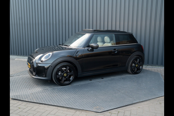 MINI Electric MINI Yours 33 kWh | Leder | Pano | Head Up | Harman/Kardon | Keyless | Camera | Prijs Rijklaar!!