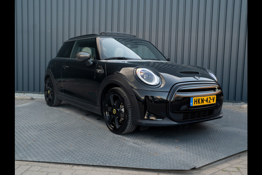 MINI Electric MINI Yours 33 kWh | Leder | Pano | Head Up | Harman/Kardon | Keyless | Camera | Prijs Rijklaar!!