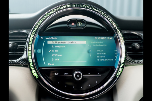 MINI Electric MINI Yours 33 kWh | Leder | Pano | Head Up | Harman/Kardon | Keyless | Camera | Prijs Rijklaar!!