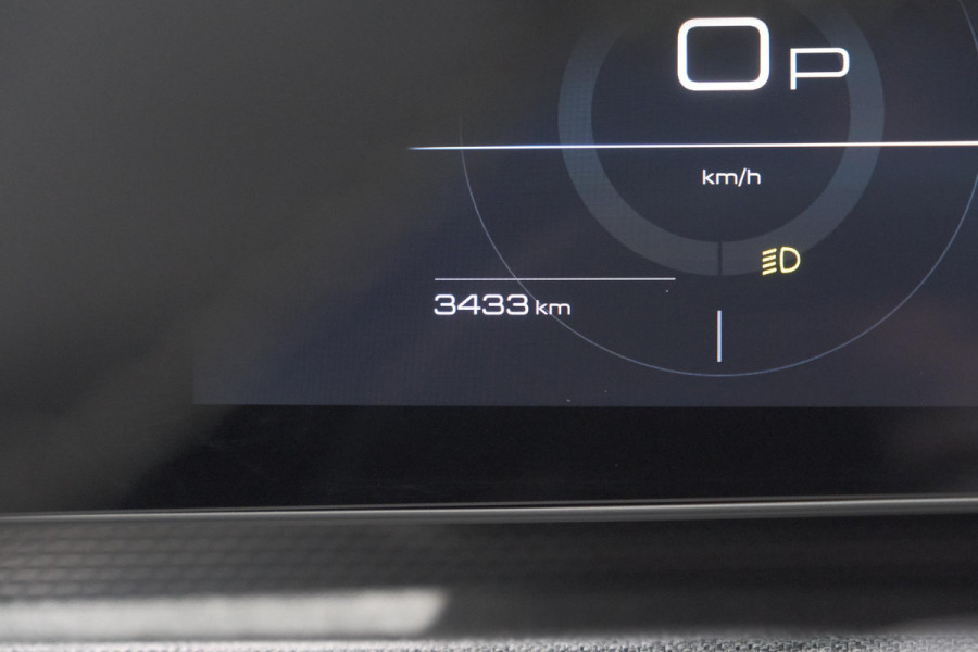 Peugeot 3008 1.2 Hybrid 145 GT | Camera | Adaptieve Cruise Control | Elektrische Kofferklep | Stuurwielverwarming