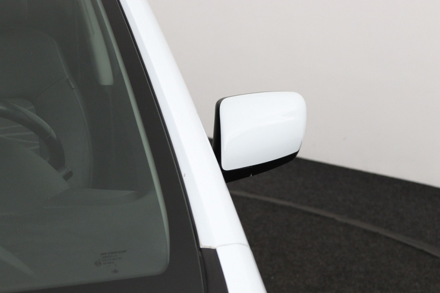 Kia Venga 1.6 CVVT Edition - Airco- Cruise Control - Navigatie- Achteruitrijcamera - Trekhaak- 12 maanden Bovag Garantie