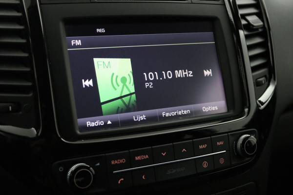 Kia Venga 1.6 CVVT Edition - Airco- Cruise Control - Navigatie- Achteruitrijcamera - Trekhaak- 12 maanden Bovag Garantie