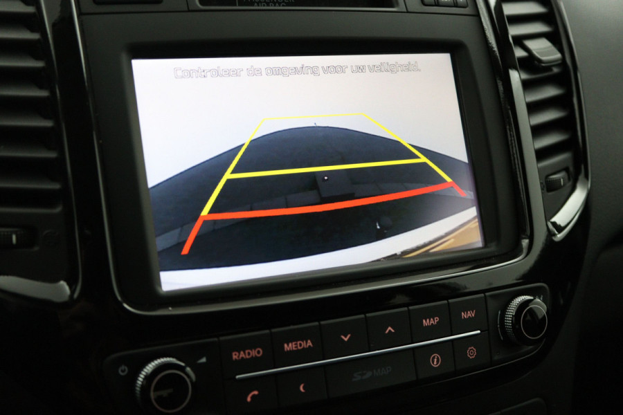 Kia Venga 1.6 CVVT Edition - Airco- Cruise Control - Navigatie- Achteruitrijcamera - Trekhaak- 12 maanden Bovag Garantie