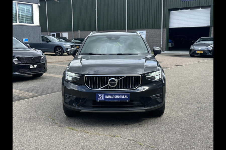 Volvo XC40 1.5 T4 Plug-in hybrid Core Bright VAN: 34.900,- VOOR: 32.877,- UW WKVOORDEEL: 2.023,- | BOMVOL! | STOEL + STUURVERWARMING |ELEK. TREKHAAK | KEYLESS | DODEHOEK | ADAP. CRUISE | CAMERA | ELEK. ACHTERKLEP | DRAADLOZE TEL LADER | RIJKLAAR! MET 12 MND BOVAG GARANTIE | DEALER ONDERHOUDEN
