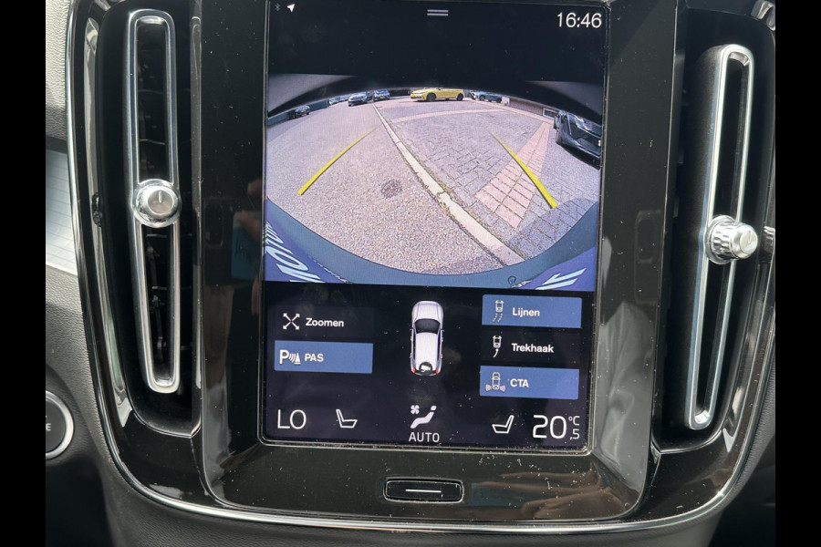 Volvo XC40 1.5 T4 Plug-in hybrid Core Bright VAN: 34.900,- VOOR: 32.877,- UW WKVOORDEEL: 2.023,- | BOMVOL! | STOEL + STUURVERWARMING |ELEK. TREKHAAK | KEYLESS | DODEHOEK | ADAP. CRUISE | CAMERA | ELEK. ACHTERKLEP | DRAADLOZE TEL LADER | RIJKLAAR! MET 12 MND BOVAG GARANTIE | DEALER ONDERHOUDEN