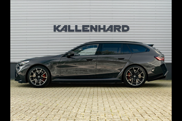 BMW 5 Serie Touring M5 - Pano - Bowers & Wilkins - Trekhaak - M-Driver's Pack