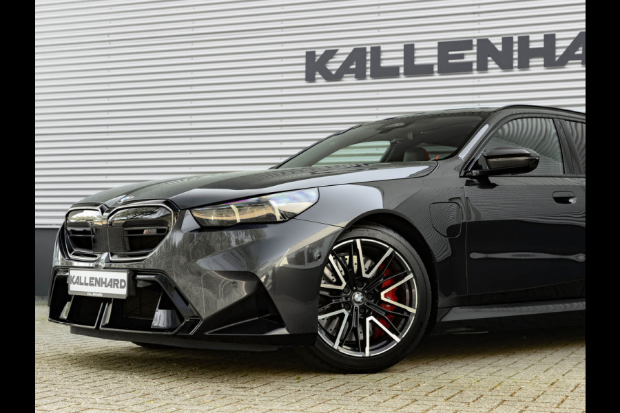 BMW 5 Serie Touring M5 - Pano - Bowers & Wilkins - Trekhaak - M-Driver's Pack
