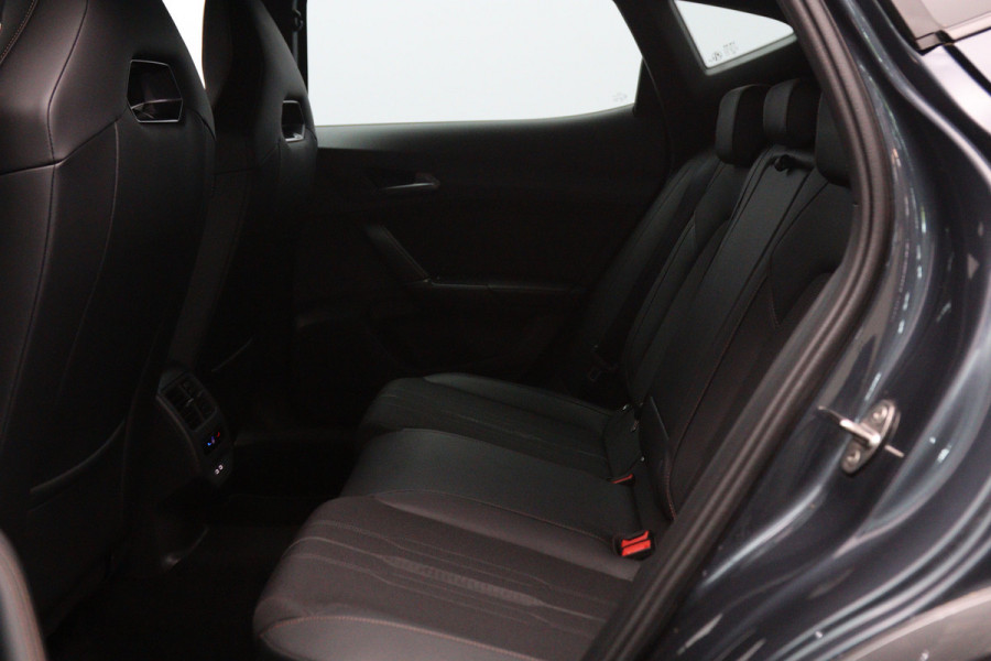CUPRA Formentor 1.4 e-Hybrid VZ 245 PK Performance PHEV, Trekhaak, Keyless, 360 Camera, Memory, Winterpakket