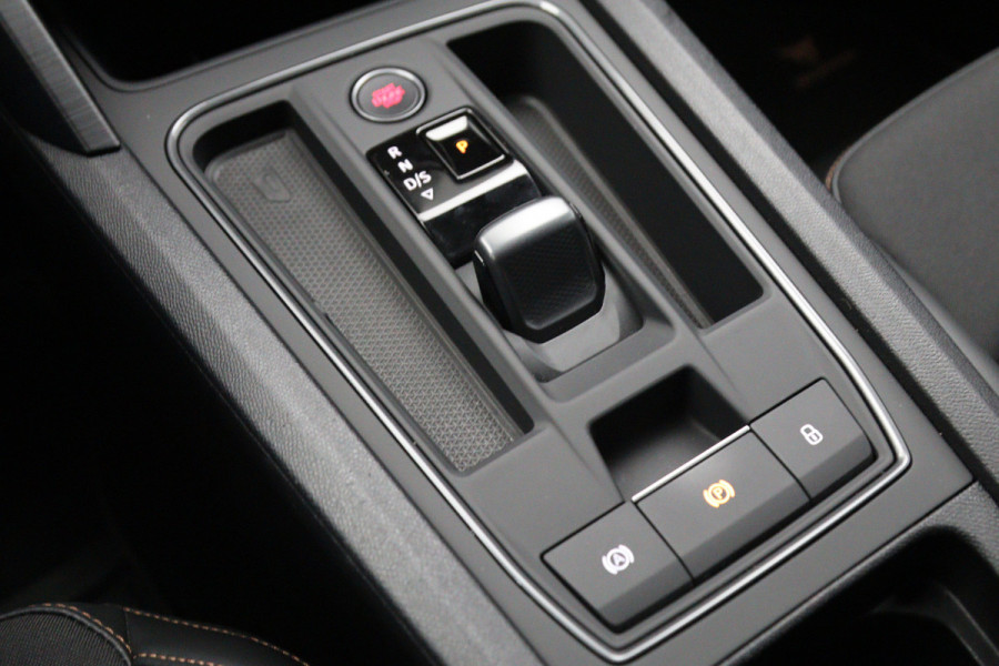 CUPRA Formentor 1.4 e-Hybrid VZ 245 PK Performance PHEV, Trekhaak, Keyless, 360 Camera, Memory, Winterpakket