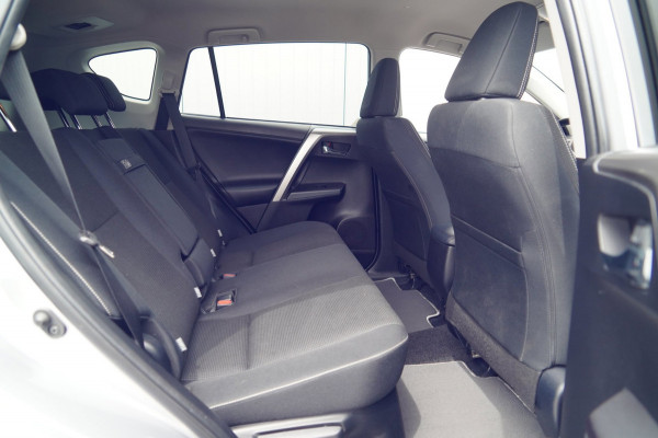 Toyota RAV4 2.5 Hybrid Dynamic / Trekhaak / Camera / Stoelverwarming / Bearlock / Climate