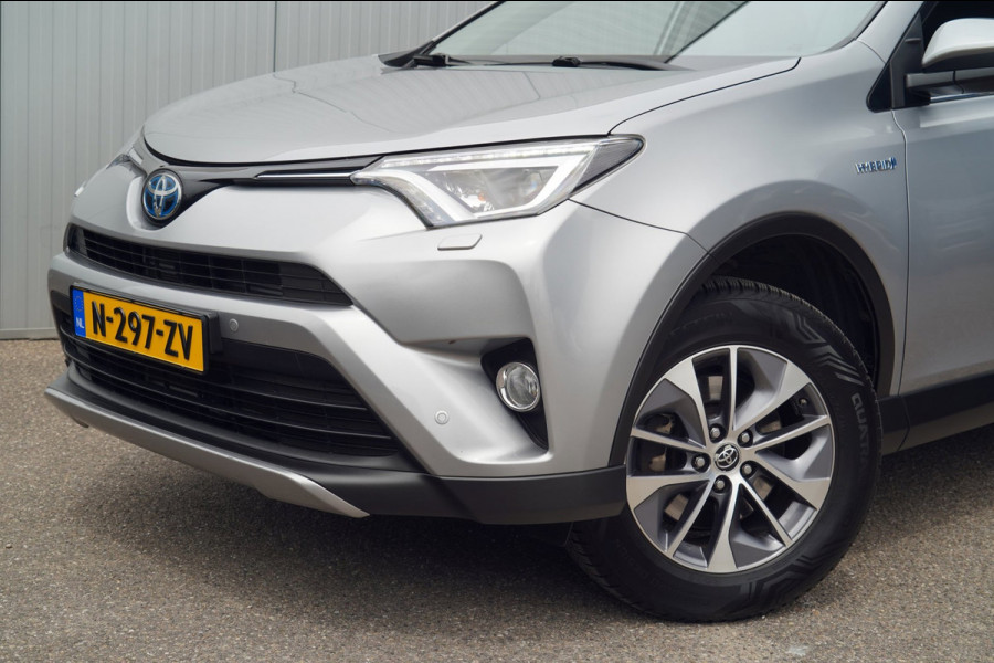 Toyota RAV4 2.5 Hybrid Dynamic / Trekhaak / Camera / Stoelverwarming / Bearlock / Climate