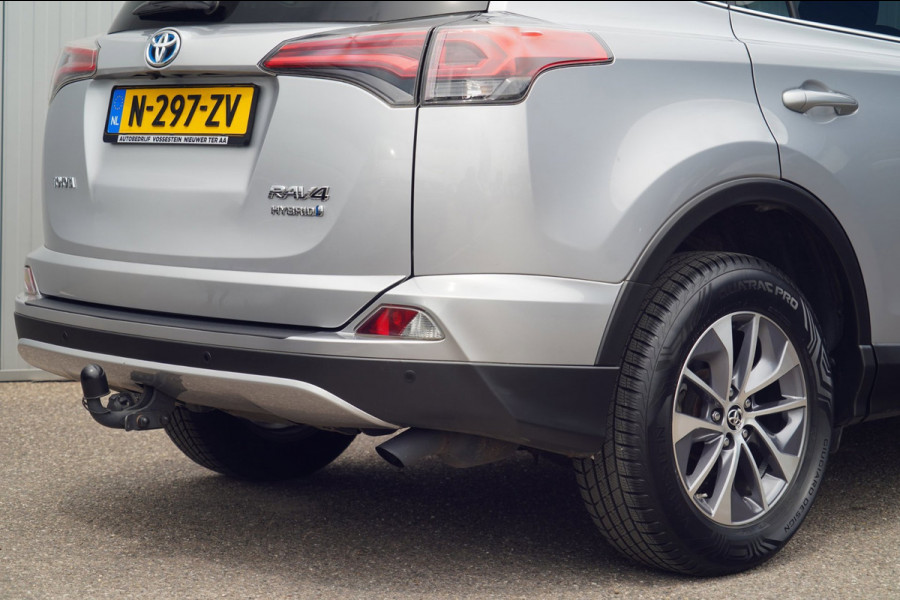 Toyota RAV4 2.5 Hybrid Dynamic / Trekhaak / Camera / Stoelverwarming / Bearlock / Climate