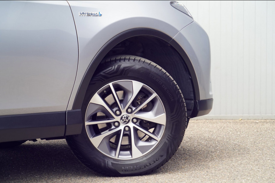 Toyota RAV4 2.5 Hybrid Dynamic / Trekhaak / Camera / Stoelverwarming / Bearlock / Climate