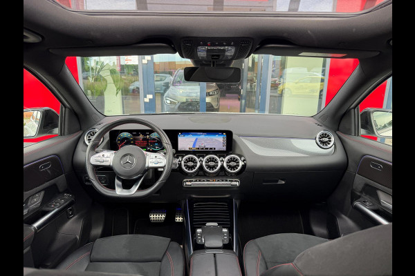 Mercedes-Benz GLA 250 e Hybride AMG Night Pakket Panorama Ambient Light