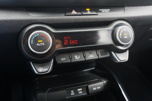 Kia Stonic 1.0 T-GDi DynamicPlusLine/Dealeronderhouden/ Camera/Navigatie.