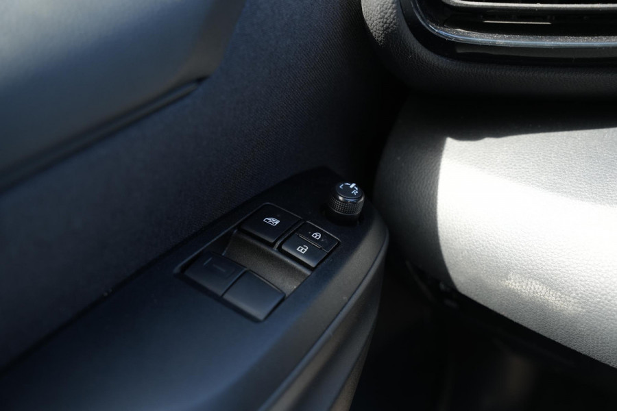 Mazda 2 Hybrid 1.5 Centre-line Cruise Lane Assist Clima Navi