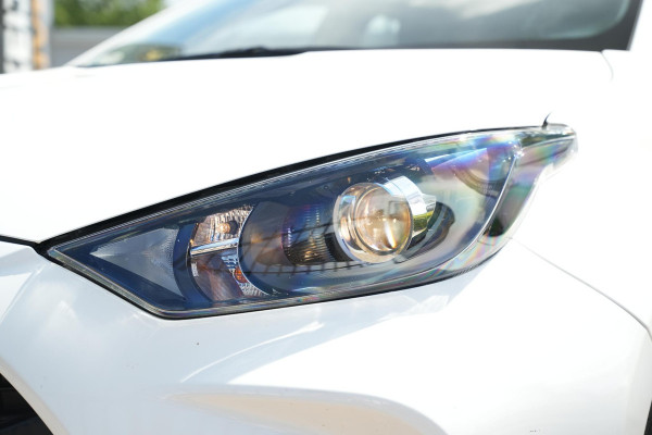 Mazda 2 Hybrid 1.5 Centre-line Cruise Lane Assist Clima Navi
