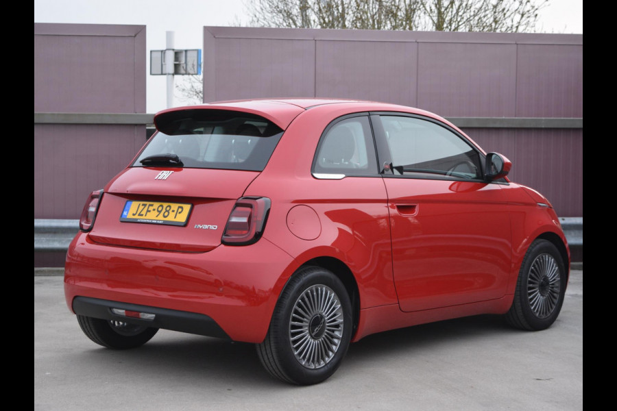 Fiat 500 Hybrid Torino Launch Edition | Clima | Carplay | PDC | Priv Glass | Rosso Passione