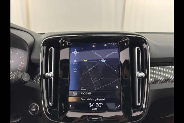 Volvo XC40 1.5 T3 R-Design *PANO | LEATHER-MICROFIBRE | FULL-LED | HARMAN/KARDON | HEATED-SPORTSEATS | DIGI-COCKPIT | NAVI-FULLMAP | ECC | PDC | CRUISE | TOWBAR | 18''ALU*