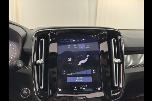 Volvo XC40 1.5 T3 R-Design *PANO | LEATHER-MICROFIBRE | FULL-LED | HARMAN/KARDON | HEATED-SPORTSEATS | DIGI-COCKPIT | NAVI-FULLMAP | ECC | PDC | CRUISE | TOWBAR | 18''ALU*