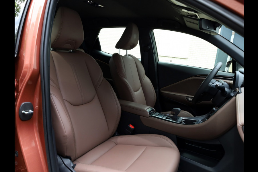 Lexus LBX Elegant 2WD | Advanced Pack | Mark Levinson | 360 Camera