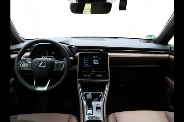 Lexus LBX Elegant 2WD | Advanced Pack | Mark Levinson | 360 Camera