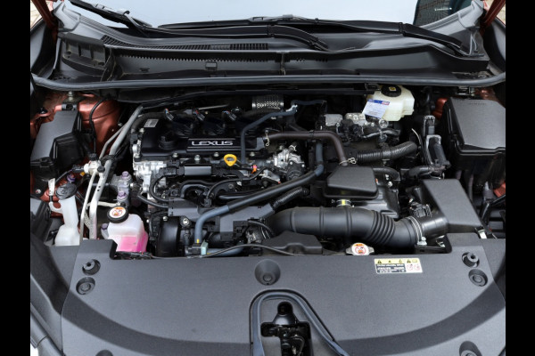 Lexus LBX Elegant 2WD | Advanced Pack | Mark Levinson | 360 Camera