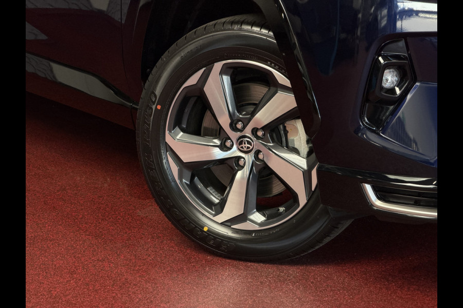 Toyota RAV4 2.5 PHEV AWD 306PK ✅Ongebruikt | Direct rijden✅ | Trekgew. 1500KG | Head-up display | Camera | Full LED | Elektrische achterklep PHEV PLUG IN