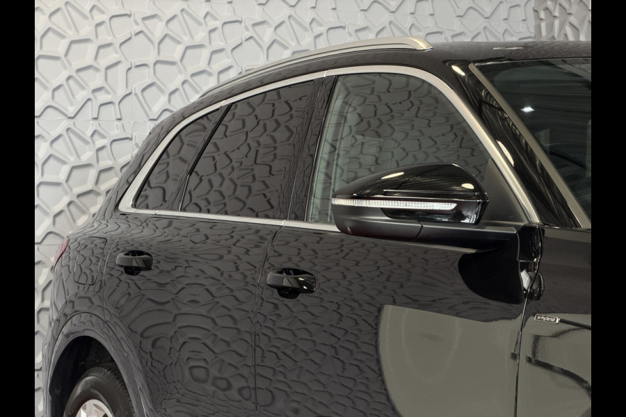 Audi Q5 2.0 TFSI E-HYBRID QUATTRO 300PK S-EDITION LEER PANO PAS.DISPLAY 360CAM TREKHAAK MATRIXX LED ELEK.STOEL. S-LINE S LINE