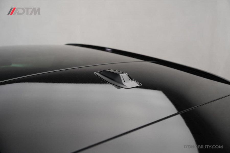 BMW 5 Serie Touring M5 | M-Drivers Pack | Keramisch | Akrapovič | Goodwood Grün Sonderlackierung