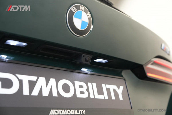 BMW 5 Serie Touring M5 | M-Drivers Pack | Keramisch | Akrapovič | Goodwood Grün Sonderlackierung