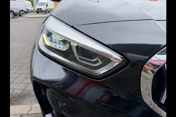 BMW 1-serie 116i Executive Edition M-Pakket Panorama