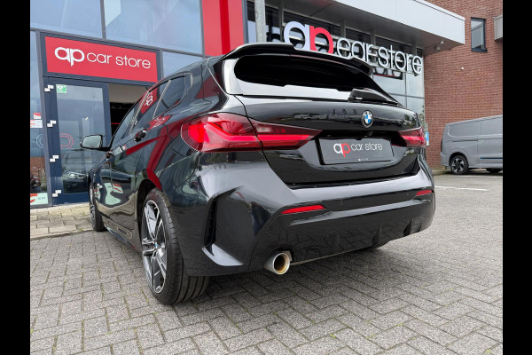 BMW 1-serie 116i Executive Edition M-Pakket Panorama