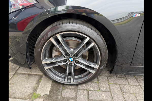 BMW 1-serie 116i Executive Edition M-Pakket Panorama