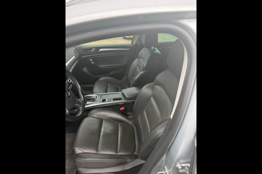Renault Mégane Estate 1.6 E-Tech Plug-In Hybrid |ONE EDITION|LUXE|BOMVOL|TREKHAAK|