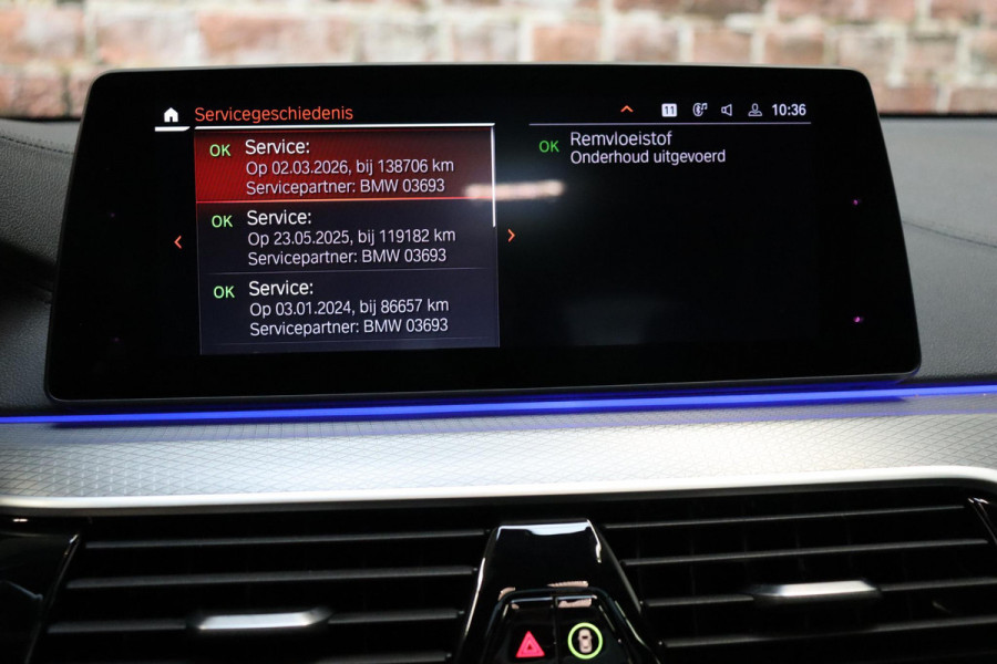 BMW 6 Serie Gran Turismo 630i High Executive M Sport Pakket Automaat / Live Cockpit Professional / Panoramadak / Trekhaak / Comfortstoelen / Active Steering / Niveauregeling / Stoelventilatie / Driving Assistant Plus / Harman Kardon / Parkeerhulpsysteem Plus / Head-Up Display