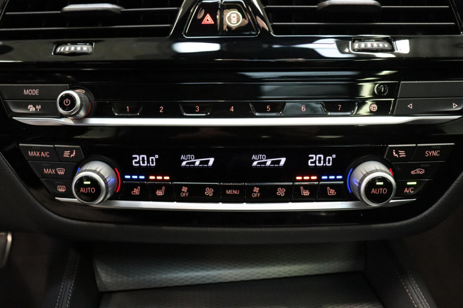 BMW 6 Serie Gran Turismo 630i High Executive M Sport Pakket Automaat / Live Cockpit Professional / Panoramadak / Trekhaak / Comfortstoelen / Active Steering / Niveauregeling / Stoelventilatie / Driving Assistant Plus / Harman Kardon / Parkeerhulpsysteem Plus / Head-Up Display
