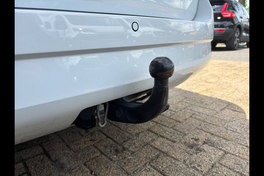 Škoda Fabia Combi 1.0 TSI Style Business | Trekhaak | Pano | Stoelverwarming | Apple Carplay