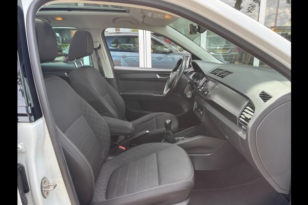 Škoda Fabia Combi 1.0 TSI Style Business | Trekhaak | Pano | Stoelverwarming | Apple Carplay