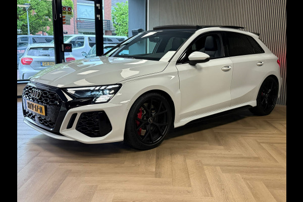 Audi RS 3 SPORTBACK 2.5 TFSI RS3 QUATTRO 400PK PANO LED CAM ADAPT CRUISE CLIMATE CONTROL