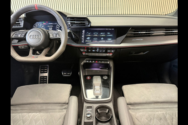 Audi RS 3 SPORTBACK 2.5 TFSI RS3 QUATTRO 400PK PANO LED CAM ADAPT CRUISE CLIMATE CONTROL