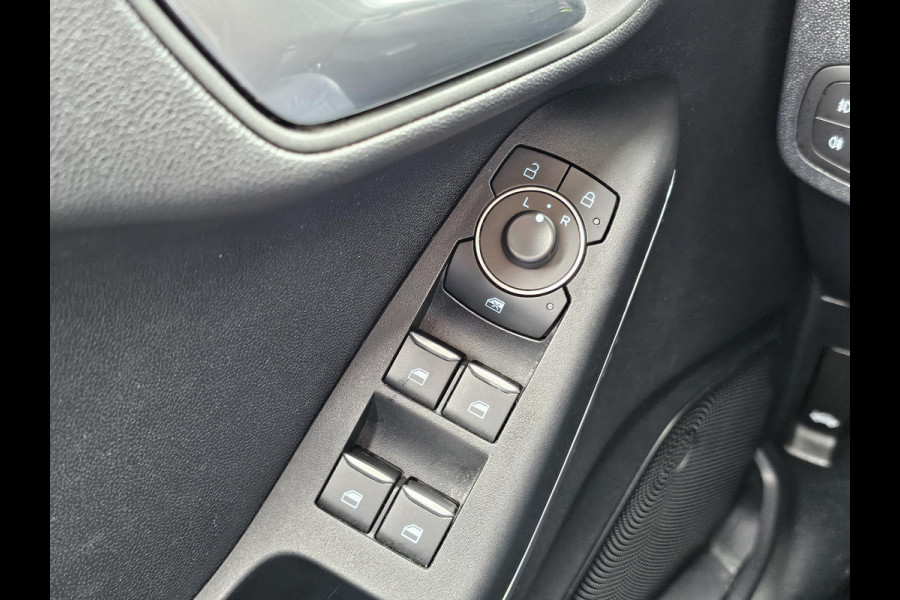 Ford Fiesta 1.0 EcoBoost Titanium Winter Pack | Cruise Control | Draadloos laden telefoon | PDC | Apple carplay/Android auto etc.