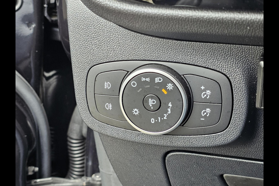 Ford Fiesta 1.0 EcoBoost Titanium Winter Pack | Cruise Control | Draadloos laden telefoon | PDC | Apple carplay/Android auto etc.