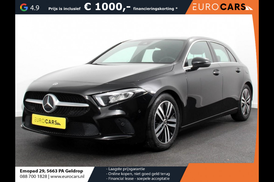 Mercedes-Benz A-Klasse 200 Automaat Advantage Navigatie Apple Carplay/Android Auto Camera Adaptive cruise control Stoelverwarming Parkeer sensoren