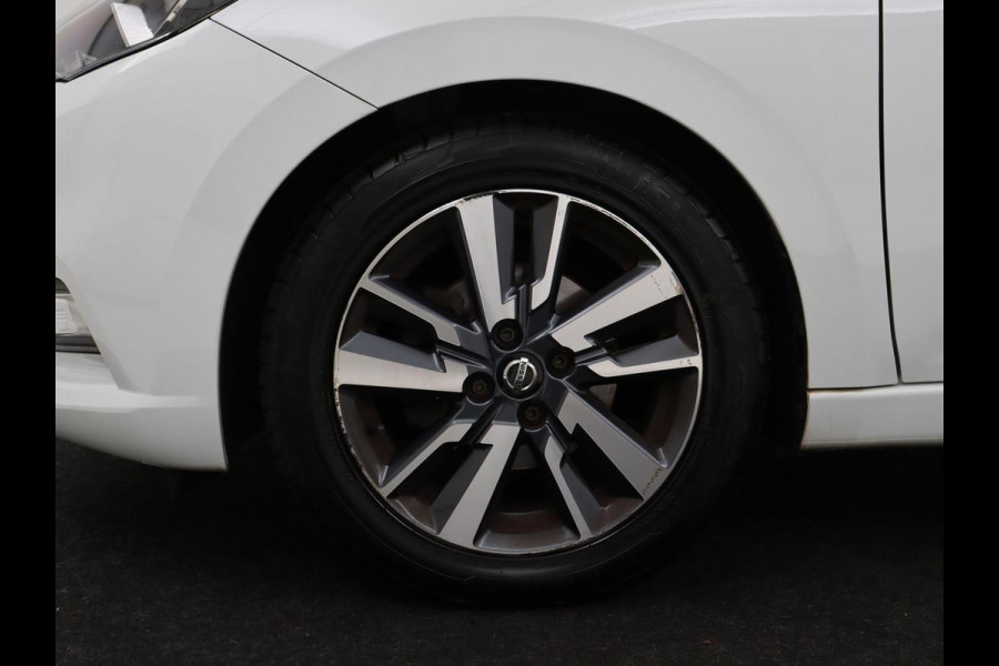 Nissan Micra 0.9 IG-T N-Connecta | Camera | Cruise control | Climate control | Parkeerhulp | Navigatie | Bluetooth | 16" velgen | Getint glas | Origineel NL