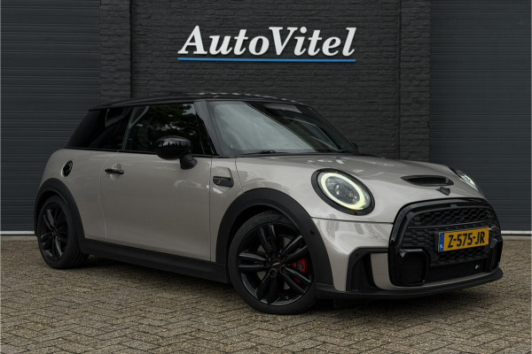 MINI 3-deurs 2.0 Cooper S | JCW-Pakket | Full Option | Pano | Verlaagd | JCW Pro-Uitlaat | PPF