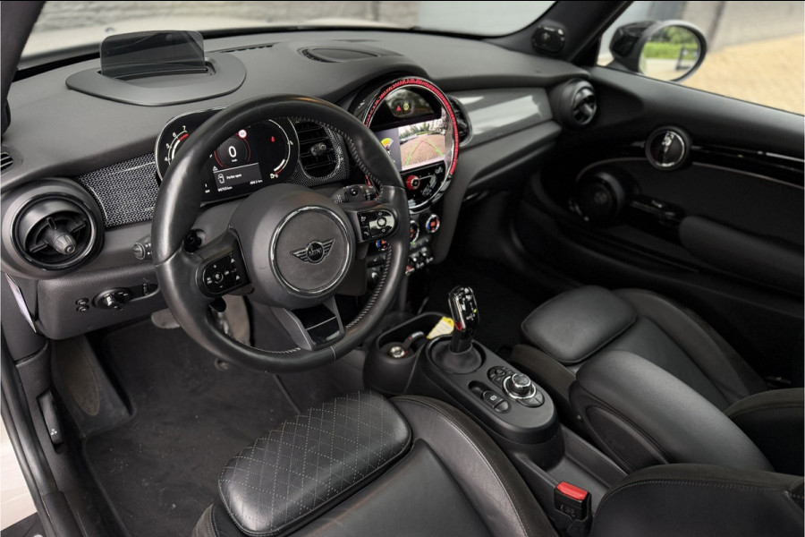 MINI 3-deurs 2.0 Cooper S | JCW-Pakket | Full Option | Pano | Verlaagd | JCW Pro-Uitlaat | PPF