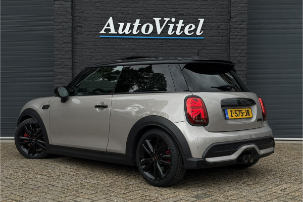 MINI 3-deurs 2.0 Cooper S | JCW-Pakket | Full Option | Pano | Verlaagd | JCW Pro-Uitlaat | PPF